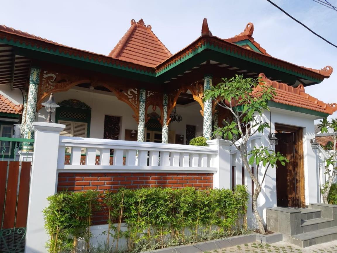 Rumah Jawa Guest House Yogyakarta Kültér fotó